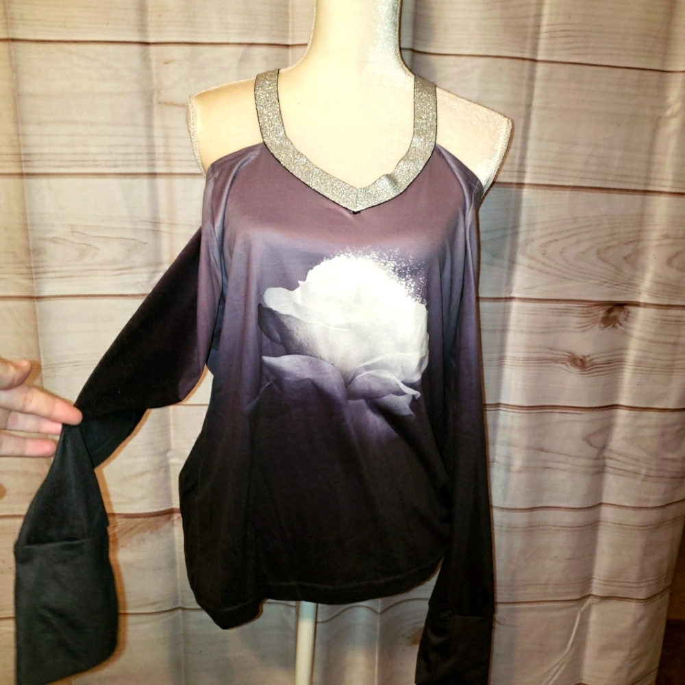 CBR Top SZ XL.  New With Tags